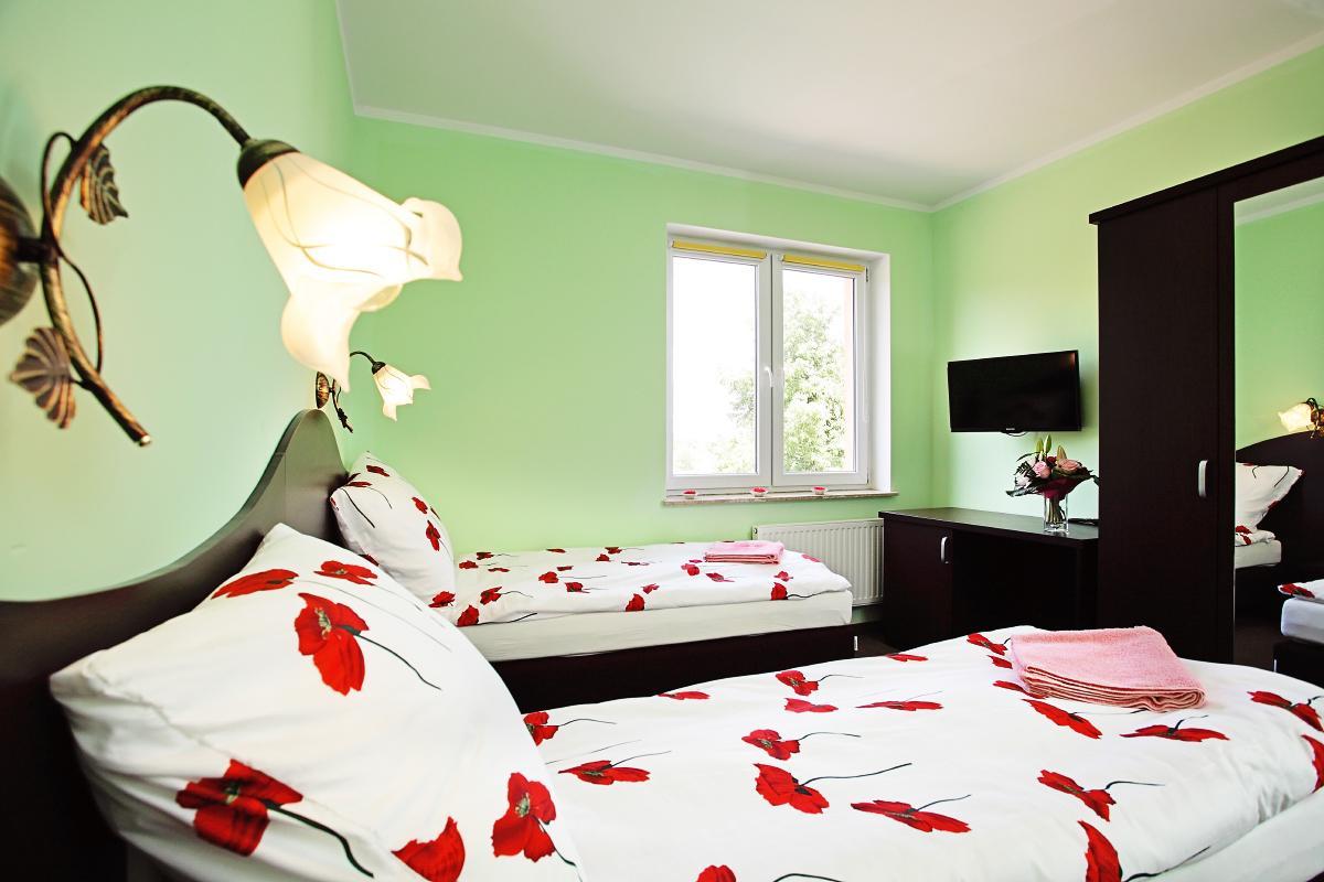 Hotel Albatros Wasosz Bagian luar foto