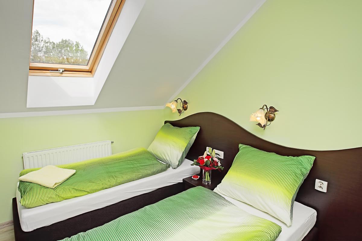 Hotel Albatros Wasosz Bagian luar foto