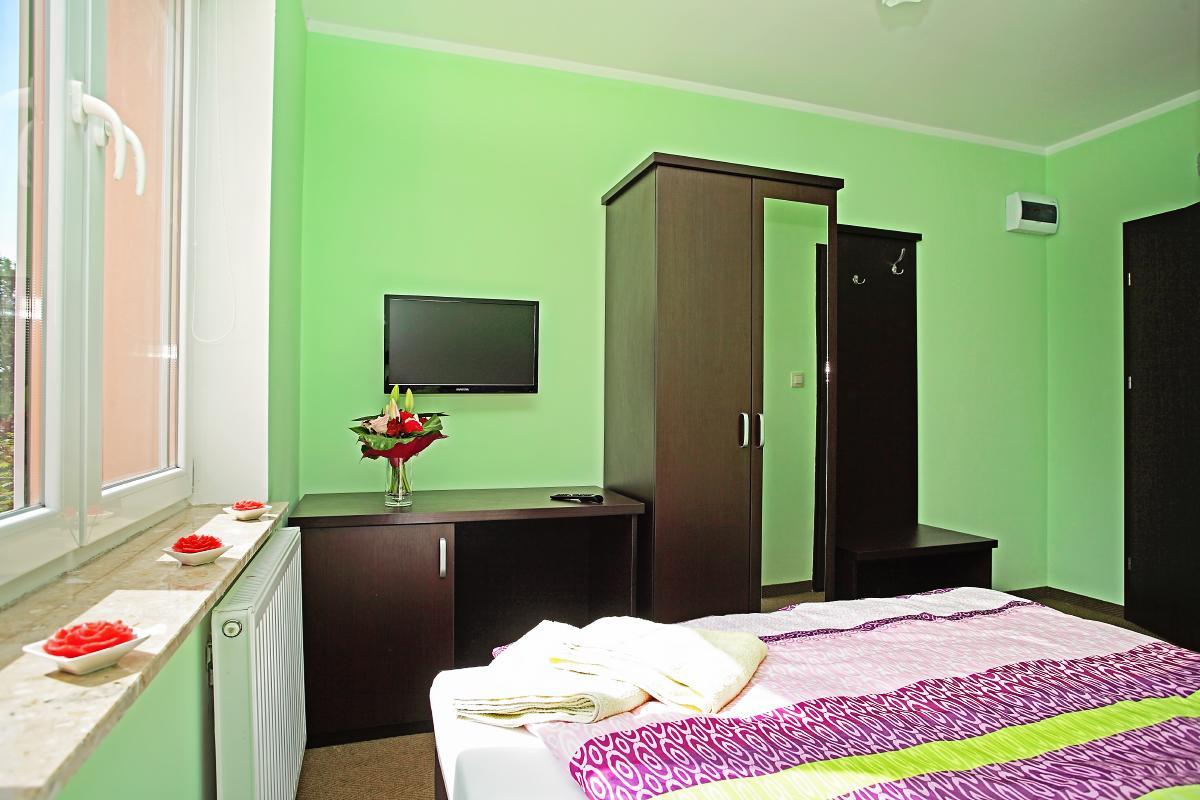 Hotel Albatros Wasosz Bagian luar foto